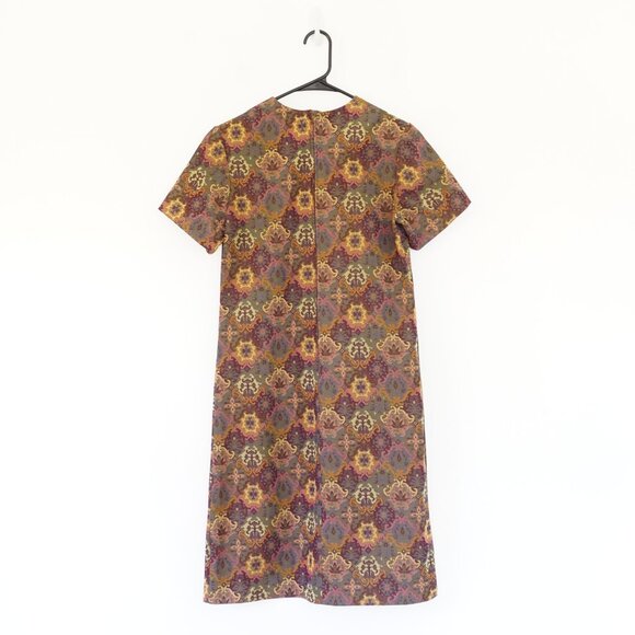 Vintage 60s Short Sleeve Tapestry Print Short Sleeve Dress M - Picture 2 of 5